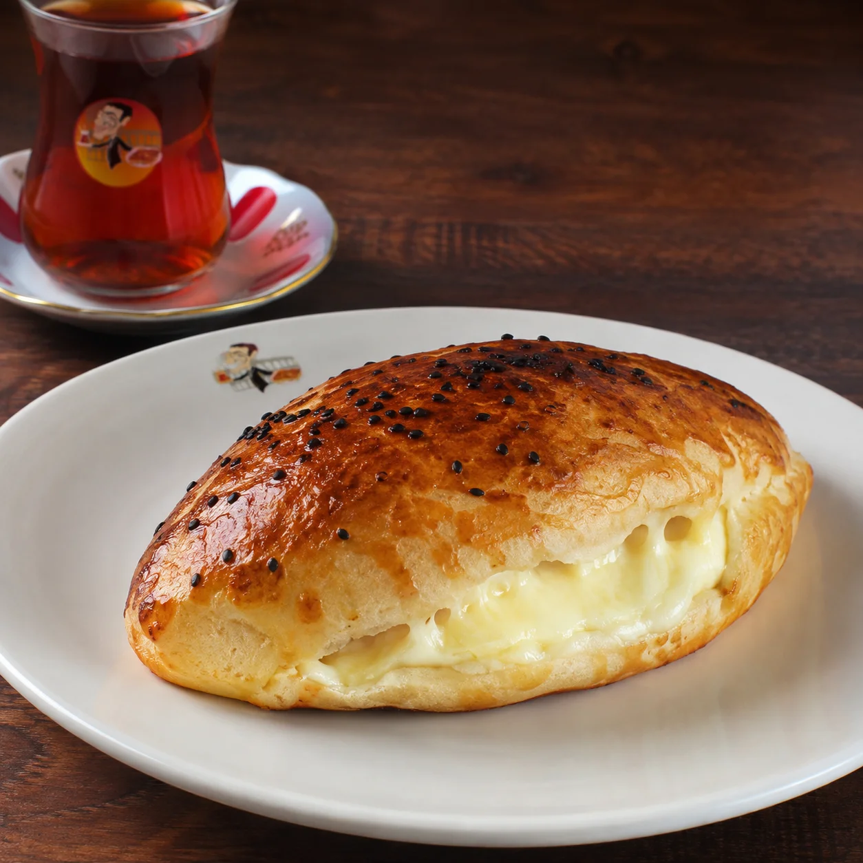 Kaşarlı Poğaça